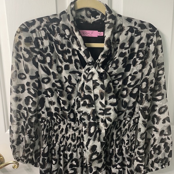 Eliza J Tie Leopard Tie Neck Cinch Waist Dress - Picture 5 of 6